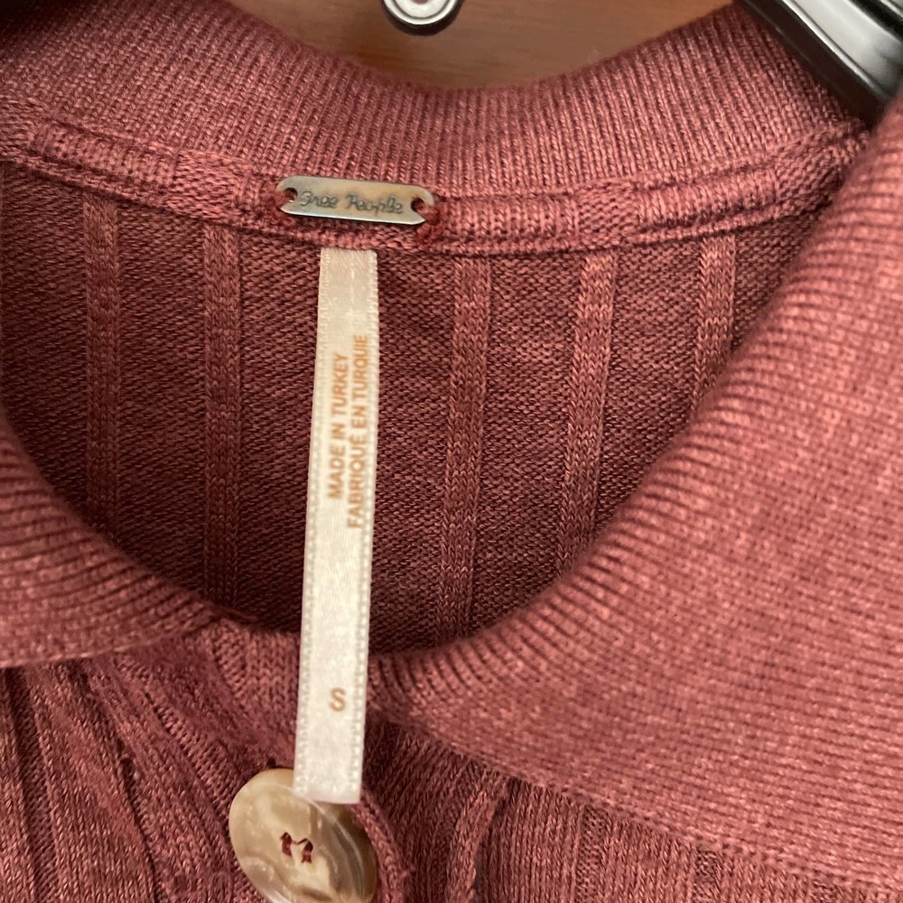 Free people raw edge 3 button ribbed polo - Picture 4 of 7